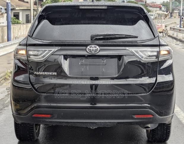 Toyota Harrier 2013 Black
