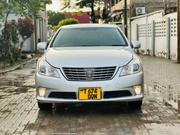 Toyota Crown 2009 Silver for sale