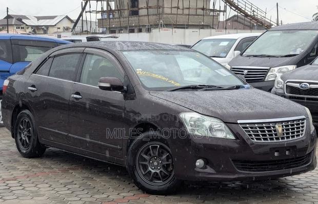 Toyota Premio 2009 Maroon