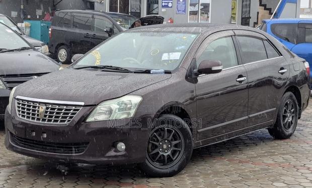 Toyota Premio 2009 Maroon