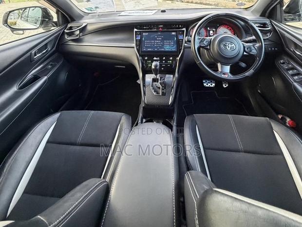 Toyota Harrier 2018 White