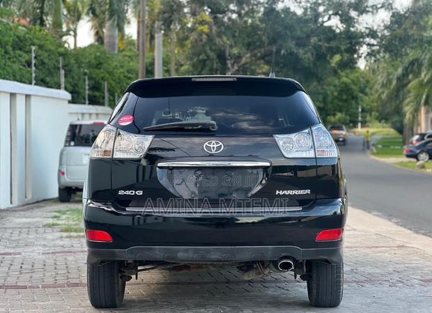 Toyota Harrier 2.4 4WD 2006 Black