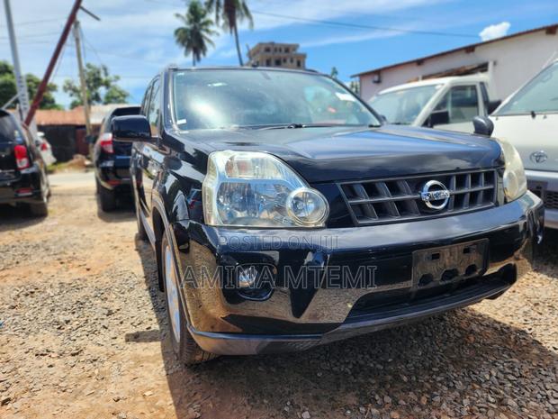 Nissan X-Trail 2.0 Petrol XE 2009 Black