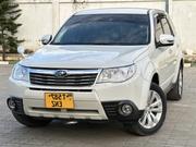 Subaru Forester 2011 White for sale