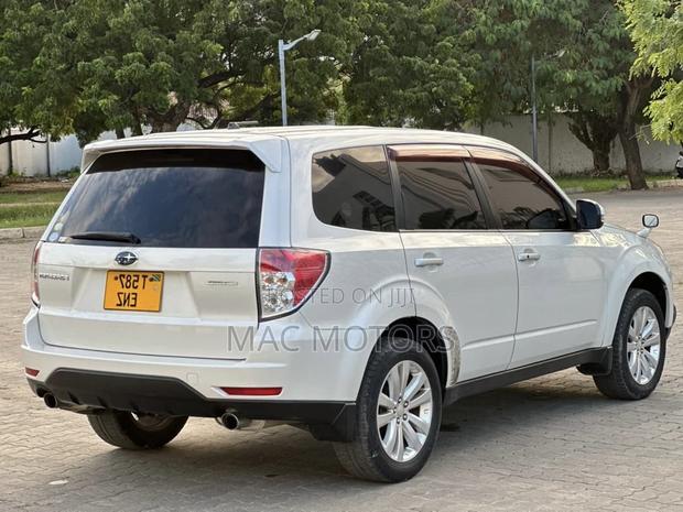 Subaru Forester 2011 White