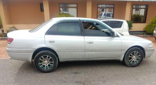 Toyota Carina 2001 Silver