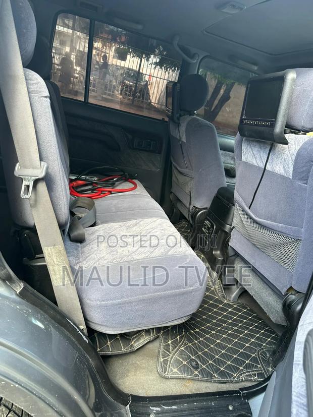 Toyota Land Cruiser Prado 2003 Gray