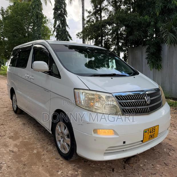 Toyota Alphard 2004 White