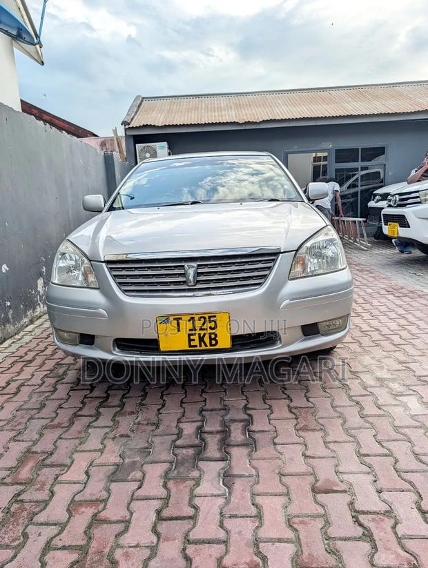Toyota Premio 2003 Silver