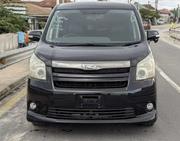 Toyota Noah 2.0 143hp AWD (8 Seater) 2008 Black for sale