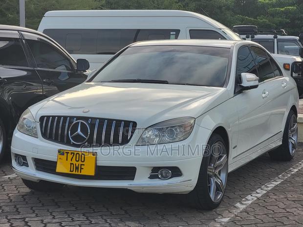 Mercedes-Benz C-Class 2007 White