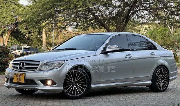 Mercedes-Benz C-Class 2007 Silver
