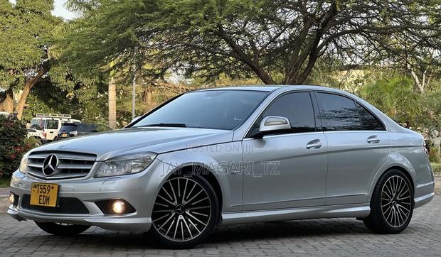 Mercedes-Benz C-Class 2007 Silver