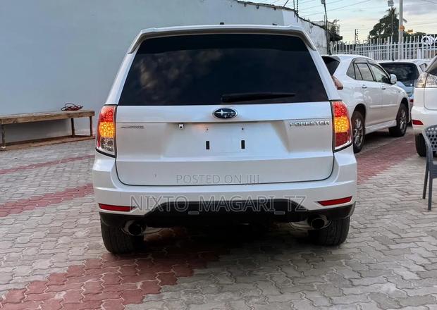 Subaru Forester 2010 White