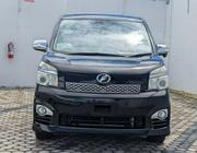 Toyota Noah 2.0 143hp AWD (7 Seater) 2013 Black for sale