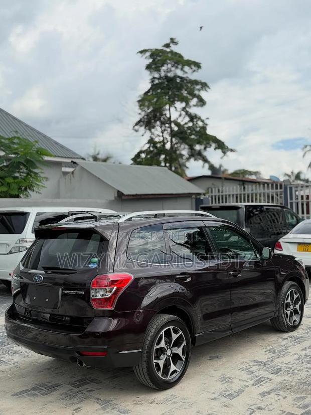 Subaru Forester 2014 Black