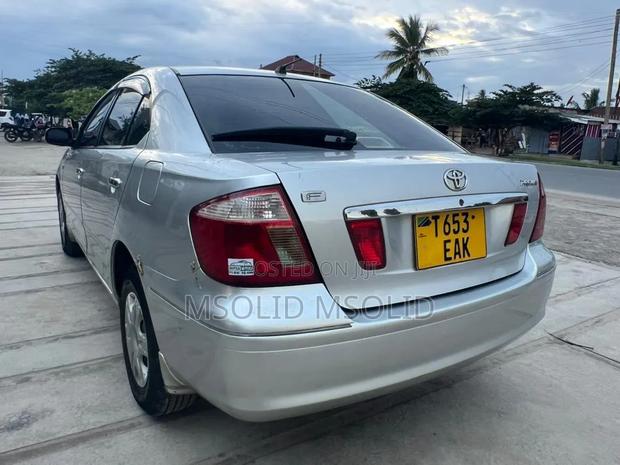 Toyota Premio 2003 Silver