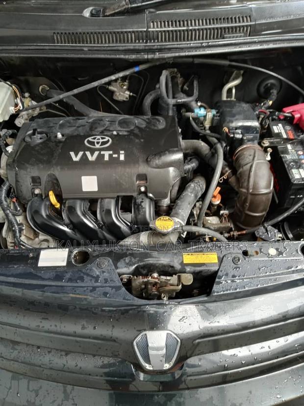 Toyota IST 2006 Black