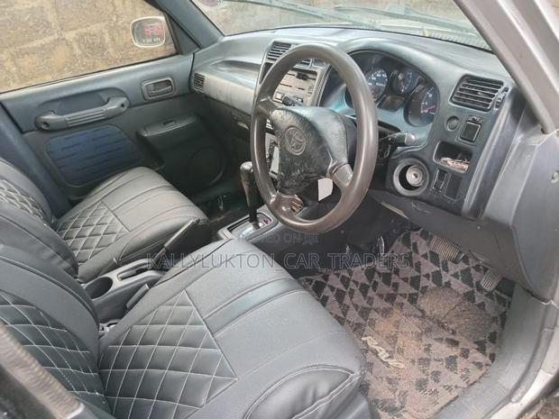 Toyota RAV4 Automatic 2003 Silver