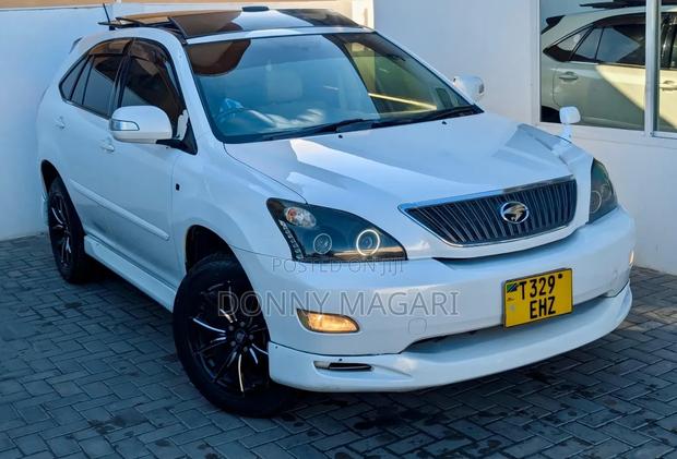 Toyota Harrier 2007 White