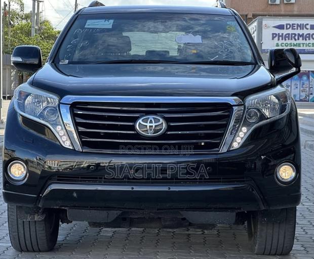 Toyota Land Cruiser Prado 2015 Black