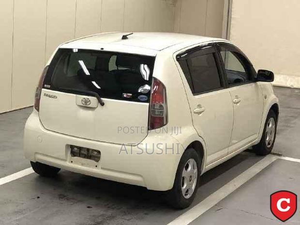 Toyota Passo 2006 Pearl