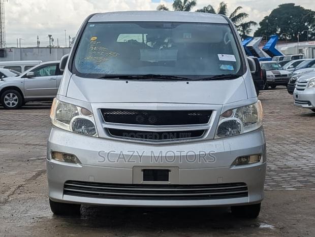 Toyota Alphard 2003 Silver