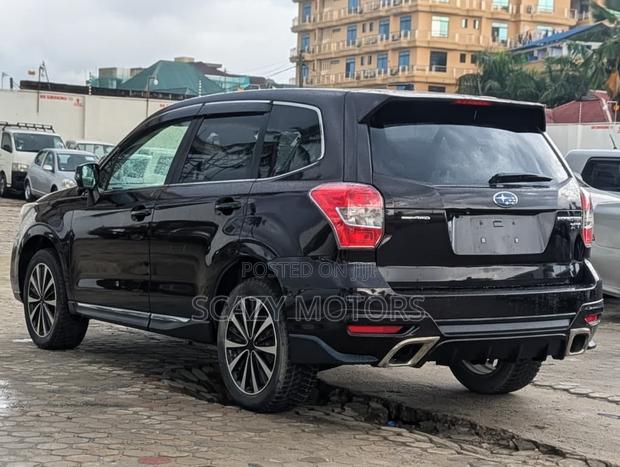 Subaru Forester 2012 Black