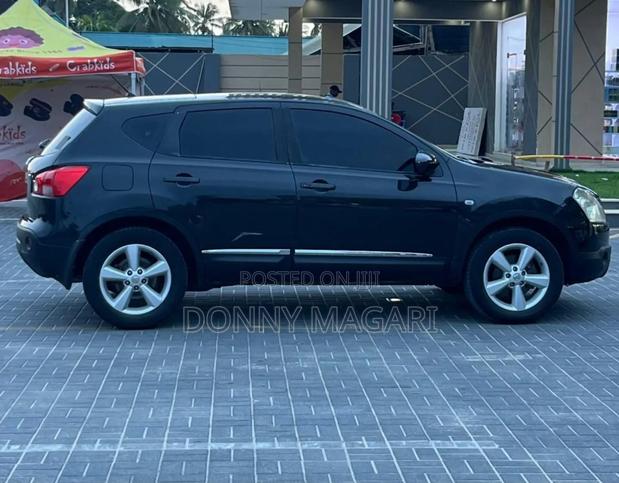 Nissan Dualis 2007 Black