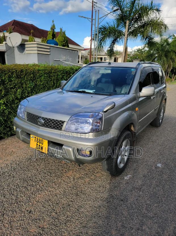 Nissan X-Trail 2004 Silver