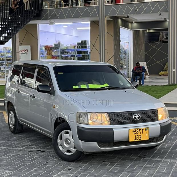Toyota Probox 2004 Silver