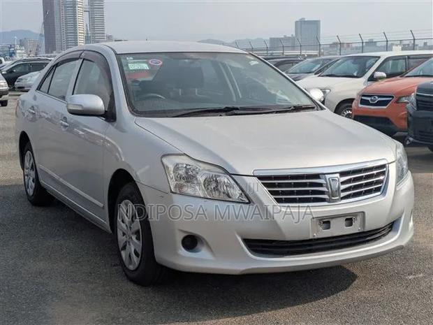 Toyota Premio 1.5 FWD 2010 Silver