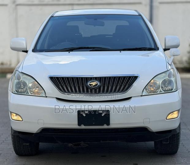 Toyota Harrier 2005 White