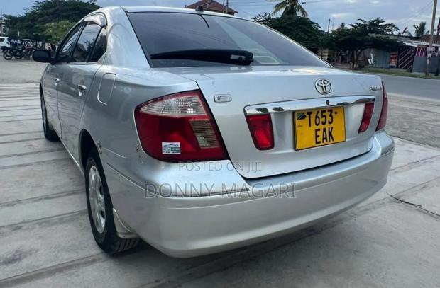 Toyota Premio 2003 Silver