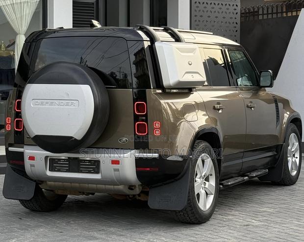 Land Rover Defender 2020 Brown