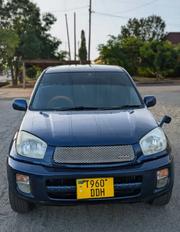 Toyota RAV4 2004 Blue for sale