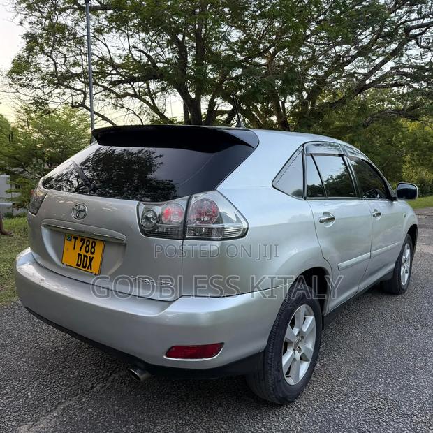 Toyota Harrier 2.4 2005 Silver