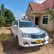 Toyota Hilux 2008 White for sale