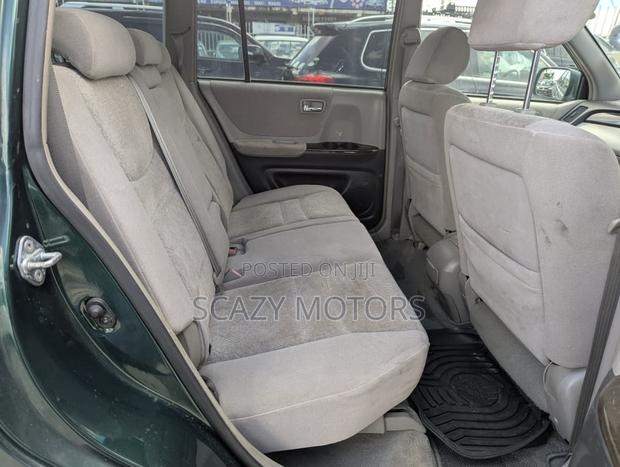 Toyota Kluger 2003 Green