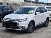 Mitsubishi Outlander 2017 White for sale