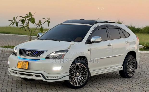 Toyota Harrier 2007 White
