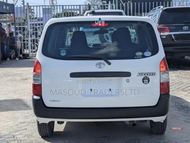 Toyota Succeed 2015 White