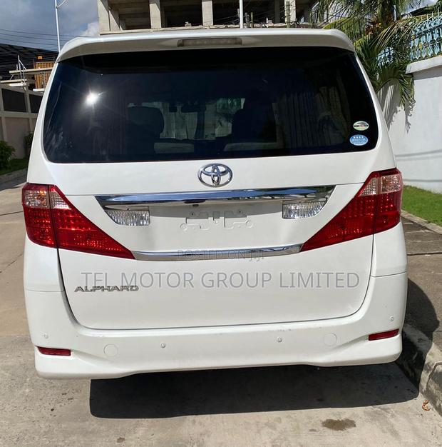 Toyota Alphard 2008 White