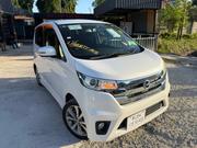 Nissan Dayz Highway Star X 2014 White for sale