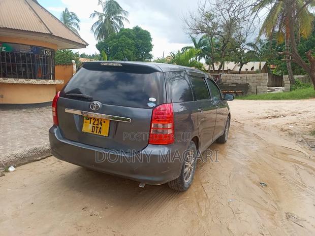 Toyota Wish 2006 Black