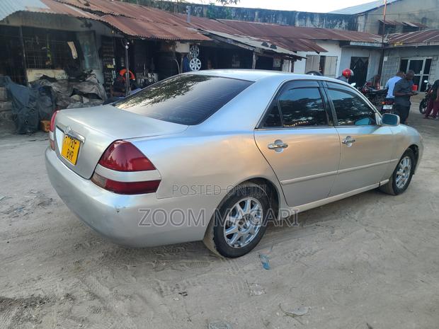 Toyota Mark II 1998 Silver