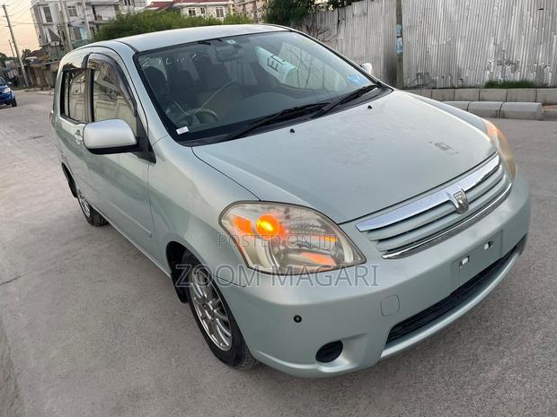 Toyota Raum 2008 Green