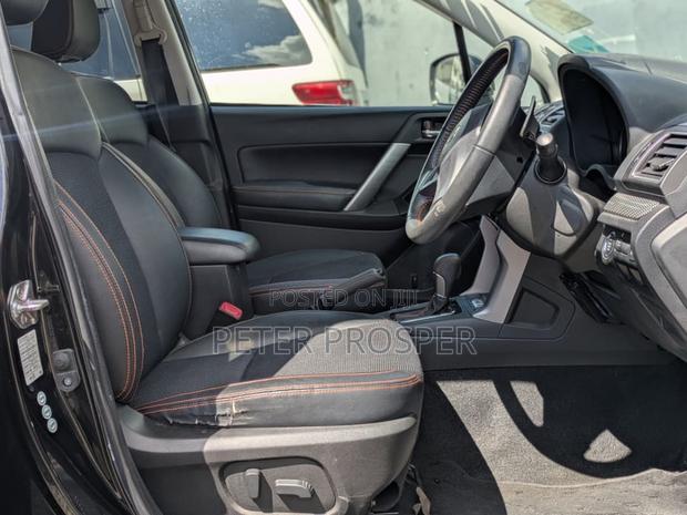 Subaru Forester 2015 Black