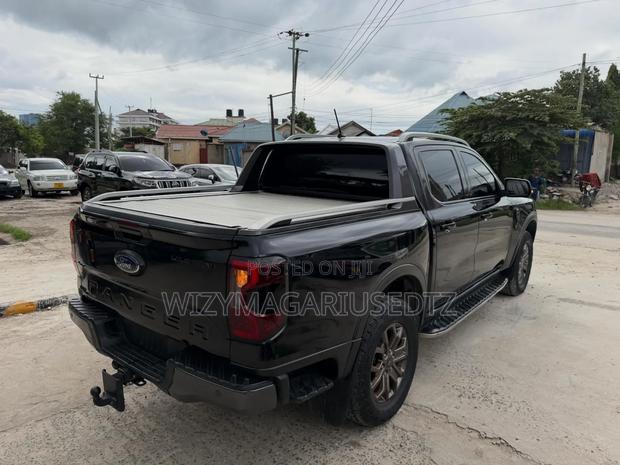 Ford Ranger Wildtrak 2023 Matt Black