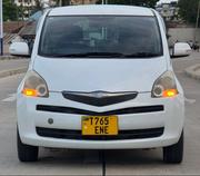 Toyota Ractis 2009 Pearl for sale